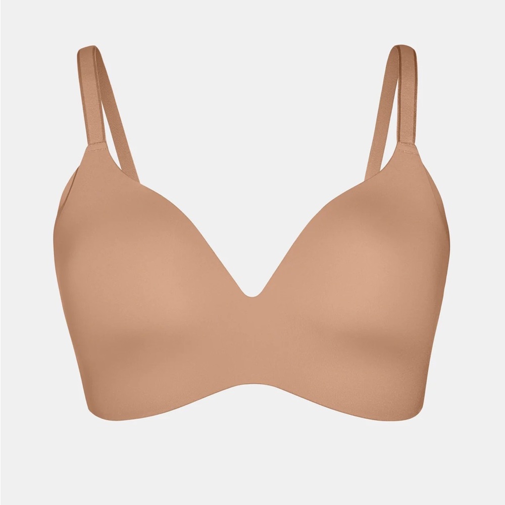 Knix Wingwoman Bra size Knix 2 (36A) in cavassa/tan